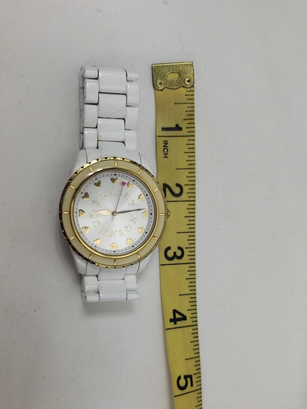 Betsey Johnson Working White Gold Watch